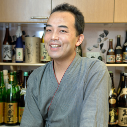 居酒屋加夢居です！カウンター席もありますのでお一人様でもご来店下さい。ご来店されたお客様との縁を大切にしていきたいと思っています。